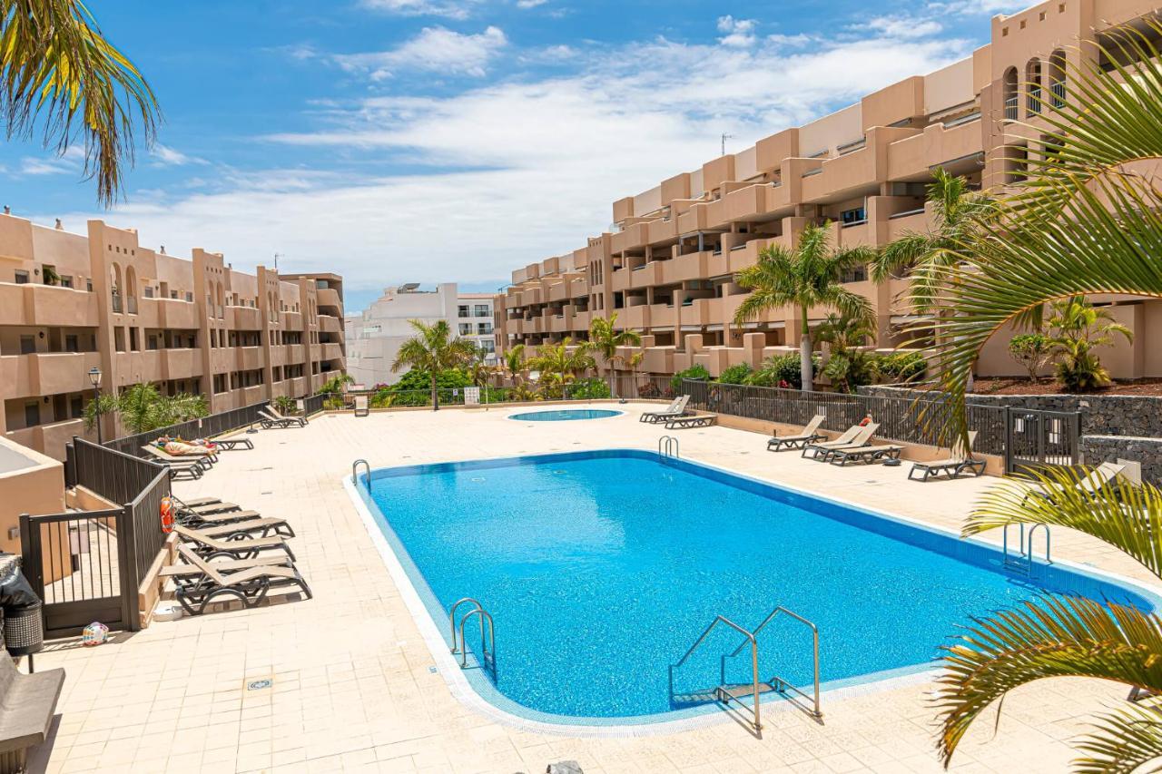 Go2Tenerife Apart'Madera Terrace, Swimming Pool & Parking Costa Adeje  Extérieur photo